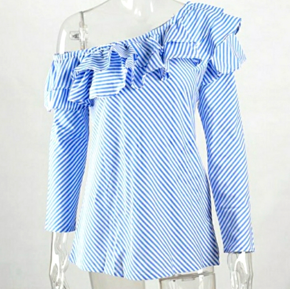 Swanky off Shoulder Ruffle in blue & white